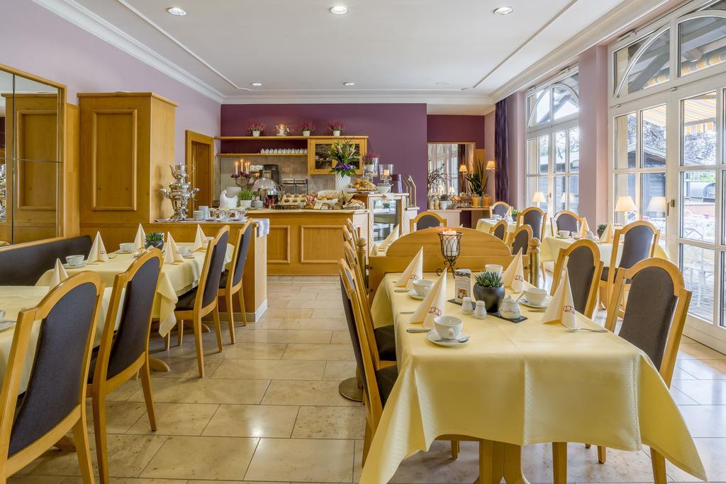 Krone Am Park - Gaestehaus Des Hotel Krone Alzenau in Unterfranken Exterior foto